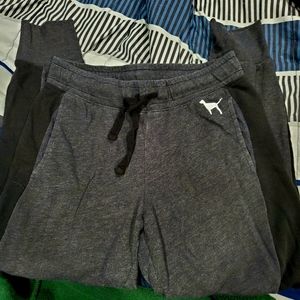 PINK Vs joggers guc medium